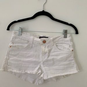 White Jean Shorts - Bershka